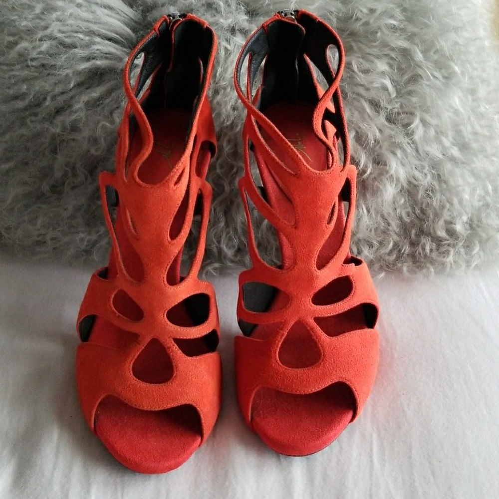 Giuseppe Zanotti Red Suede Stapoy Pumps, 37.5